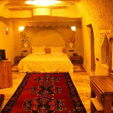 Dilek Tepesi Cave Hotel Ayvali Quarto foto